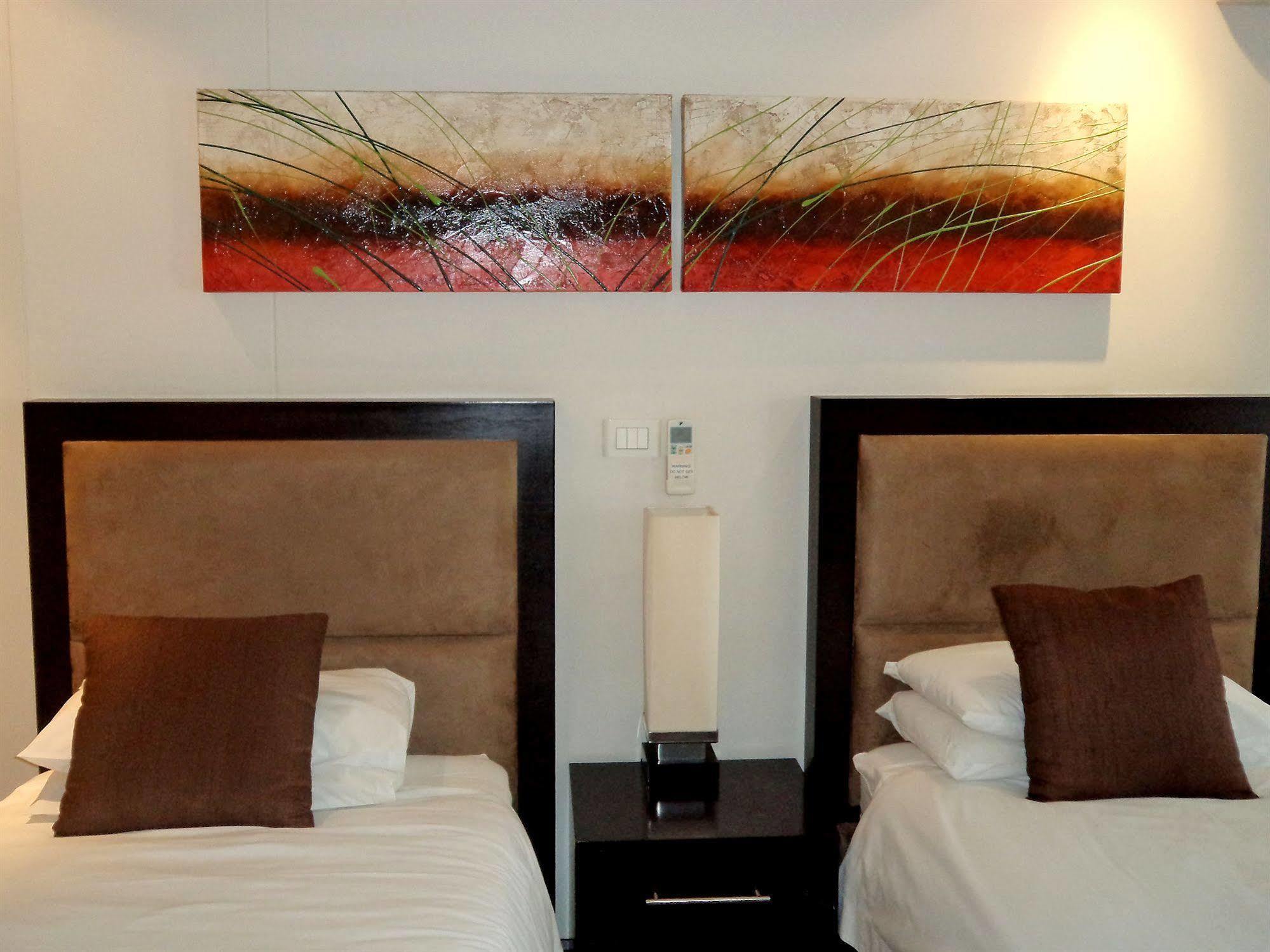 Urban Chic Boutique Hotel & Cafe Cidade Do Cabo Exterior foto